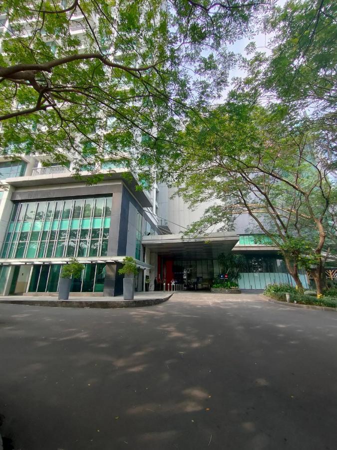 Super Penthouse Stmoritz Apartment, Lippomall Puri Indah Jakarta Bagian luar foto