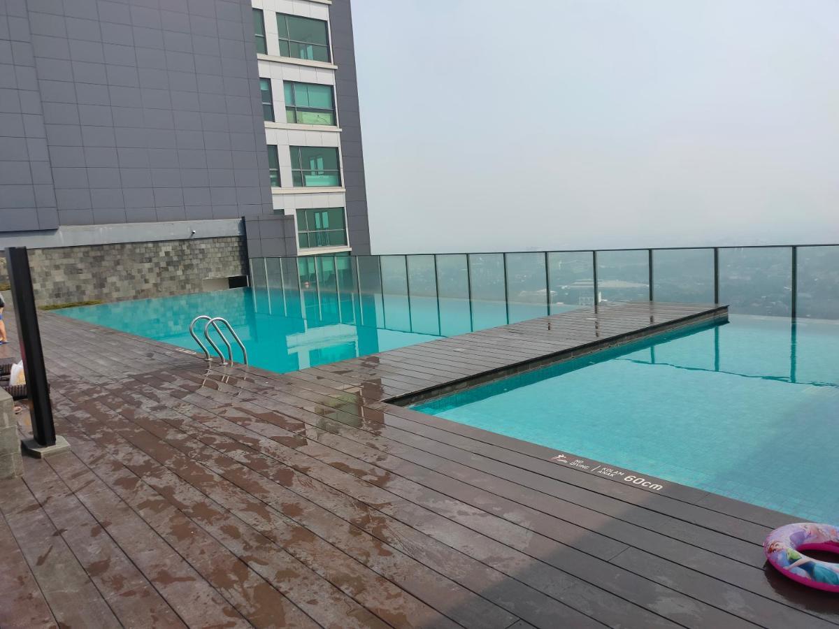 Super Penthouse Stmoritz Apartment, Lippomall Puri Indah Jakarta Bagian luar foto